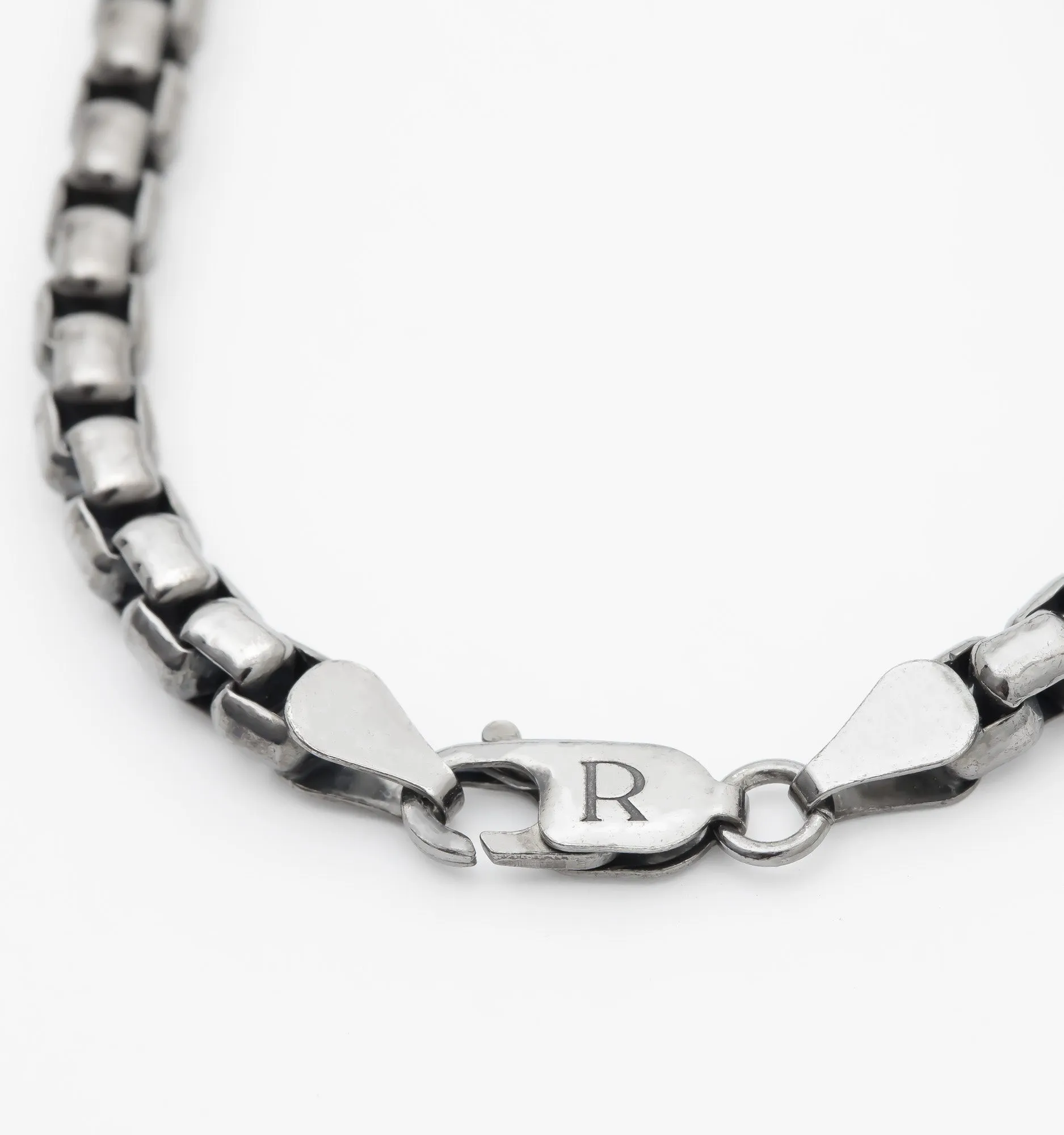 Box Chain Bracelet in Black Rhodium